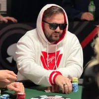 Vitor Dzivielevski é eliminado com bad beat no Evento #23 da WSOP