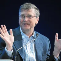 Nono mais rico do mundo, Bill Gates joga poker barato nos EUA; entenda