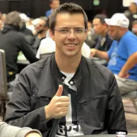 Luis Dorneles lidera pelotão brasileiro no Dia 1A do Millionaire Maker da WSOP