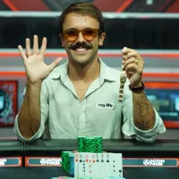 Yuri Martins é campeão do Evento #53 da WSOP e conquista quinto bracelete