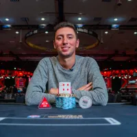 Frank Funaro vence Evento #57 da WSOP em grande virada no heads-up