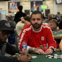 Guilherme Schreiber cai na oitava colocação do Evento #64 da WSOP