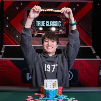 Wing Po Liu domina reta final e conquista Evento #77 da WSOP