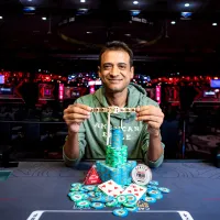 Aditya Agarwal encerra busca de 19 anos com cravada no Evento #82 da WSOP