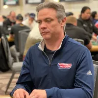 Paulo Joanello avança entre os líderes no Dia 2D do Main Event da WSOP