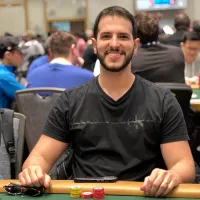 Murilo Milhomem recebe “doação inacreditável” no Main Event da WSOP