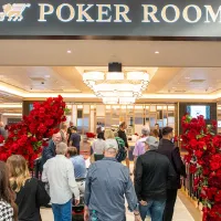 Maior salão de poker de Las Vegas é reaberto com festa e 49 mesas; veja detalhes