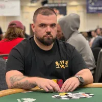 Pedro Padilha fatura seis dígitos com título em high roller da WSOP Online