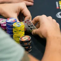 Hansen Sondergaard puxa fila no Dia 1 do PLO5 Challenge do BSOP Millions