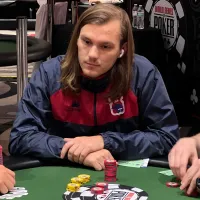 Alisson Piekazewicz avança à mesa final do GGMillion$ High Rollers