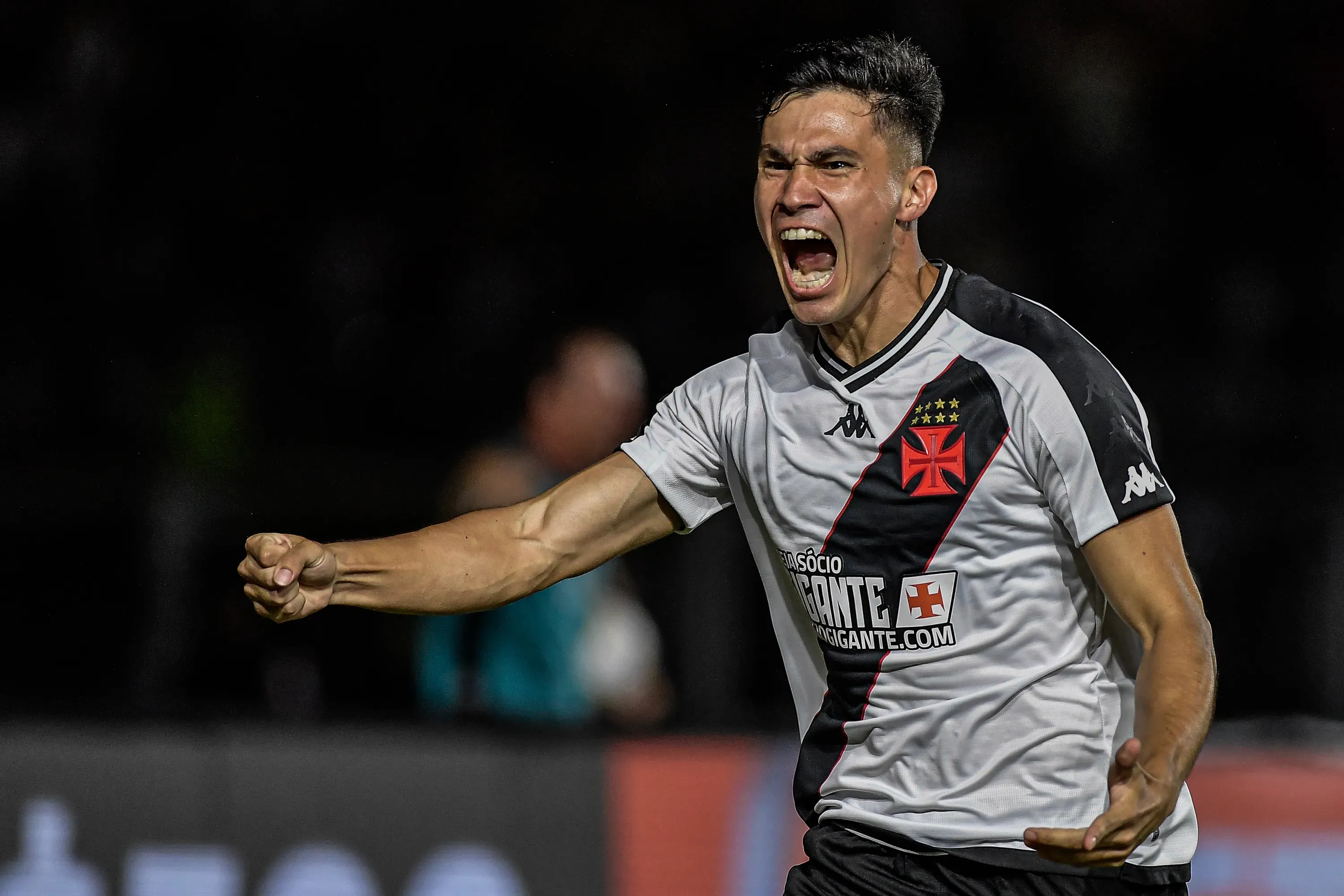 Galdames, jogador do Vasco - Foto: Thiago Ribeiro/AGIF