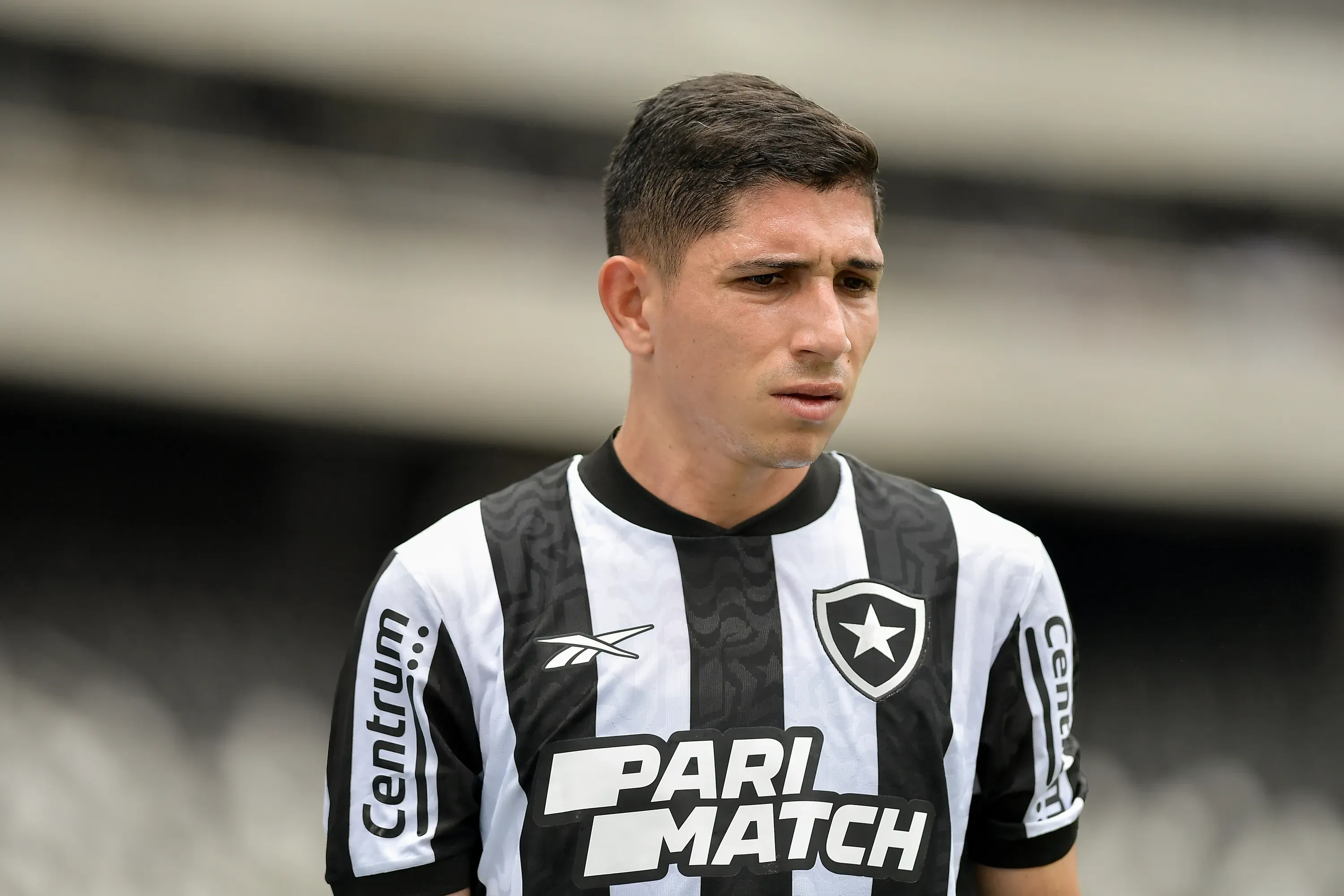 Savarino, jogador do Botafogo. Foto: Thiago Ribeiro/AGIF