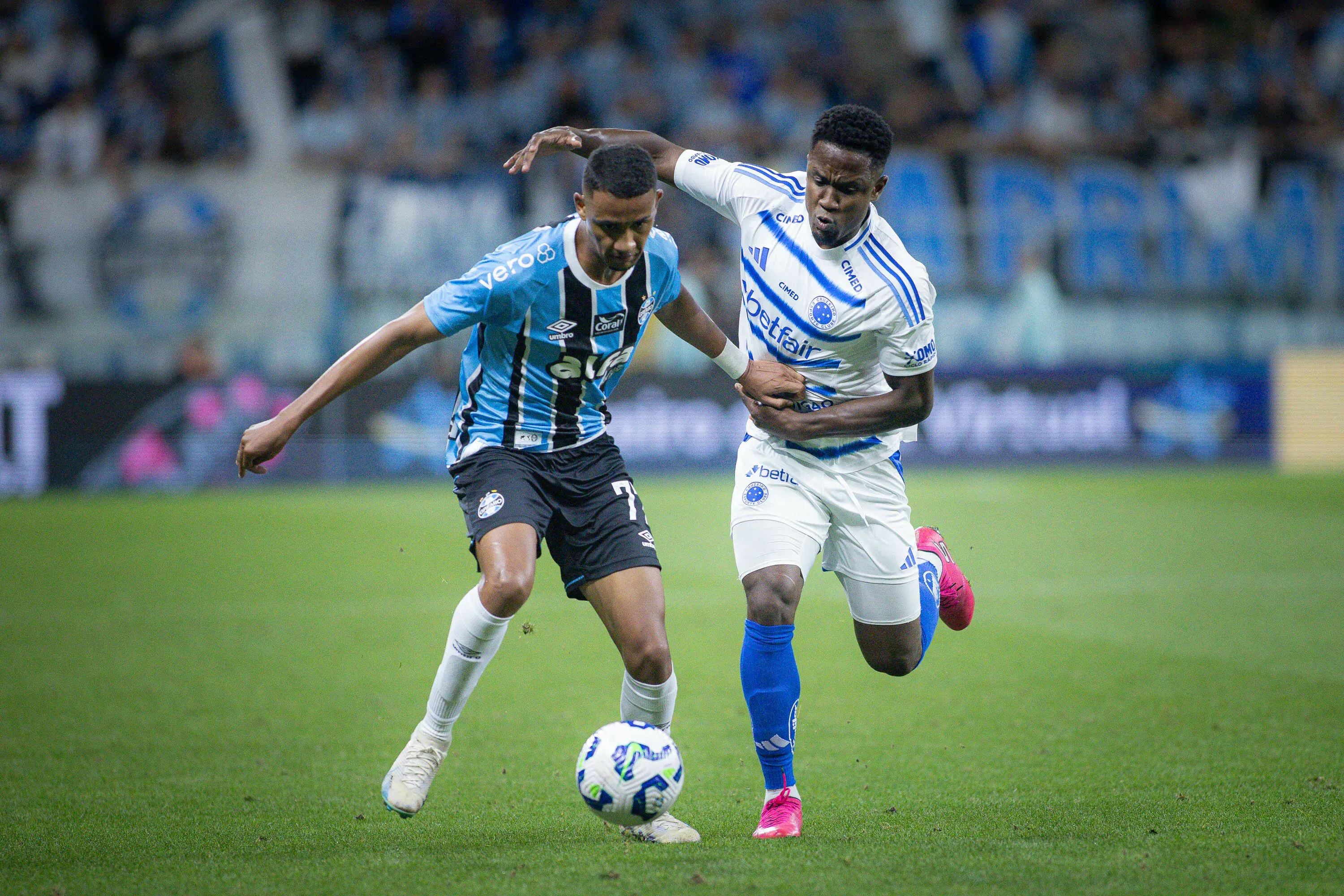 Cruzeiro venceu o Grêmio pelo Brasileirão Betano. Foto: Maxi Franzoi/AGIF