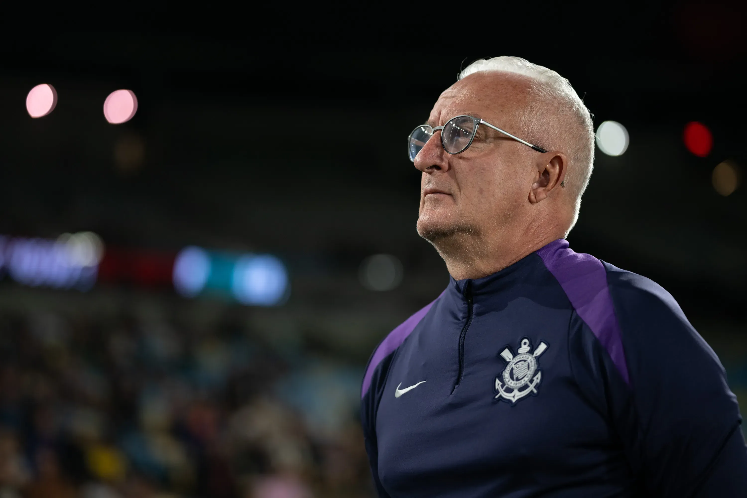 Dorival Junior tecnico do Corinthians durante partida contra o Fluminense no estadio Maracana pelo campeonato Brasileiro A 2025. Foto: Jorge Rodrigues/AGIF