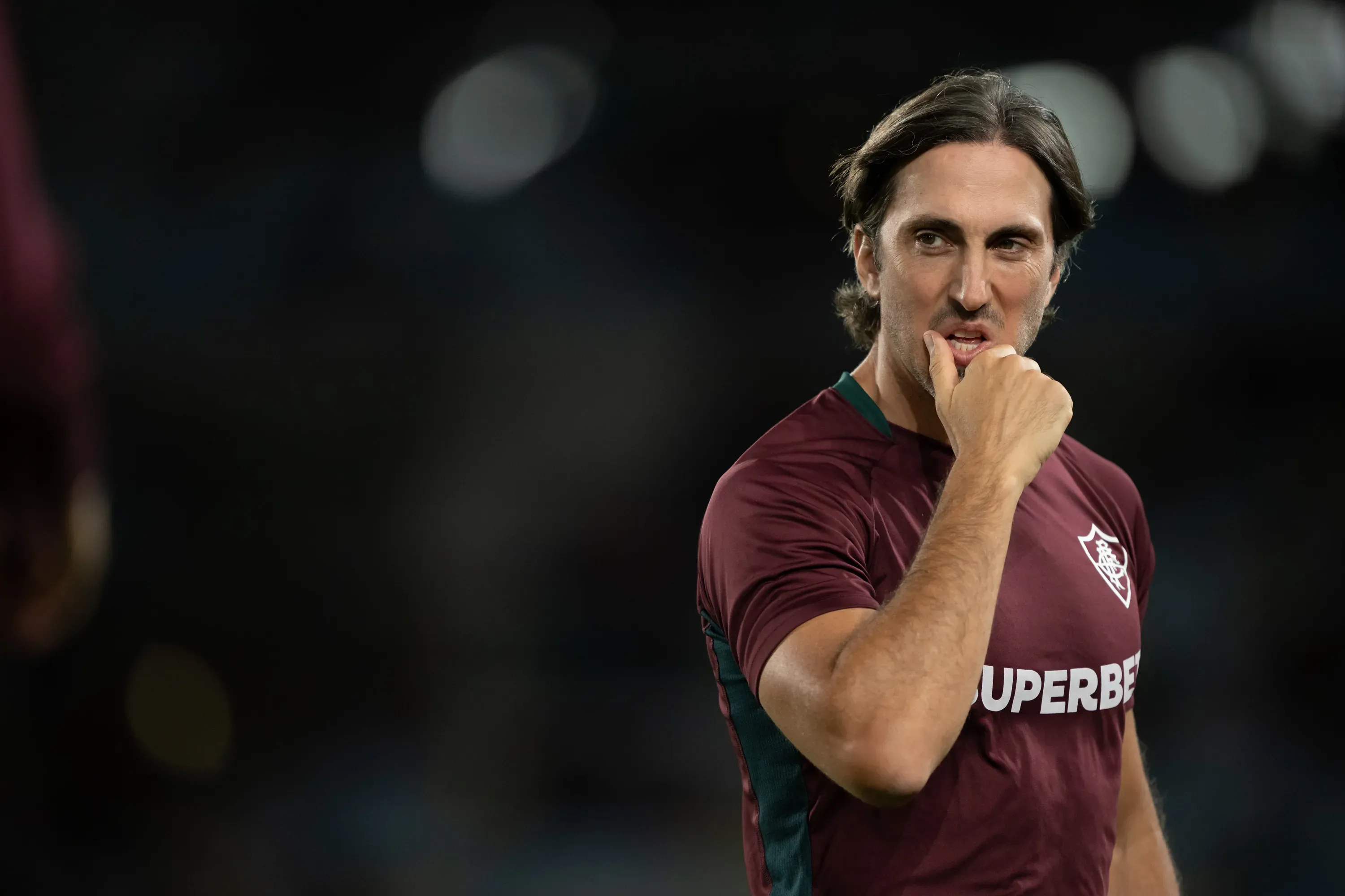 Luis Zubeldia tecnico do Fluminense durante partida contra o Sao Paulo no estadio Maracana pelo campeonato Brasileiro A 2025. Foto: Jorge Rodrigues/AGIF