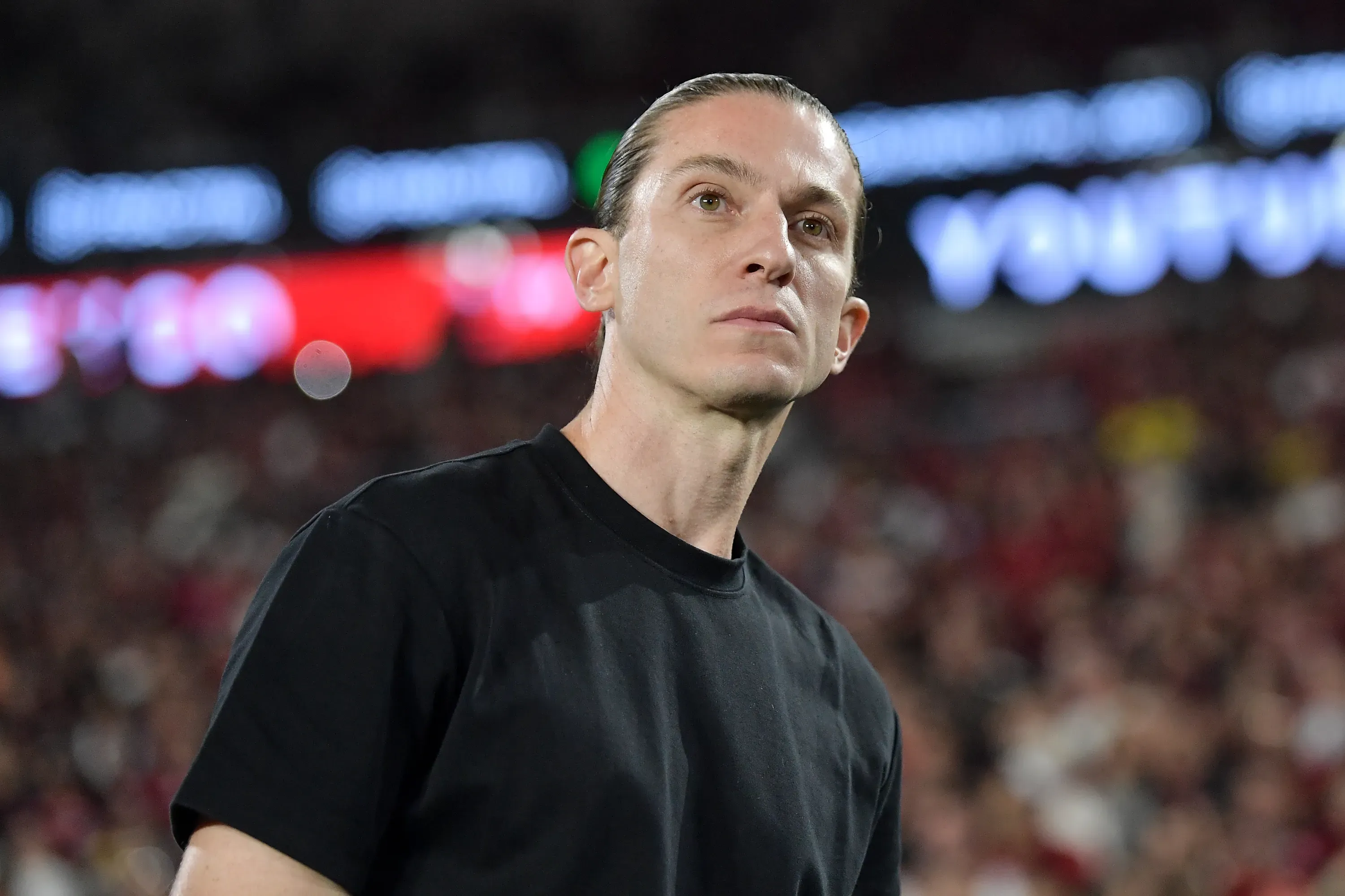 Filipe Luis tecnico do Flamengo durante partida contra o Santos no estadio Maracana pelo campeonato Brasileiro A 2025. Foto: Thiago Ribeiro/AGIF