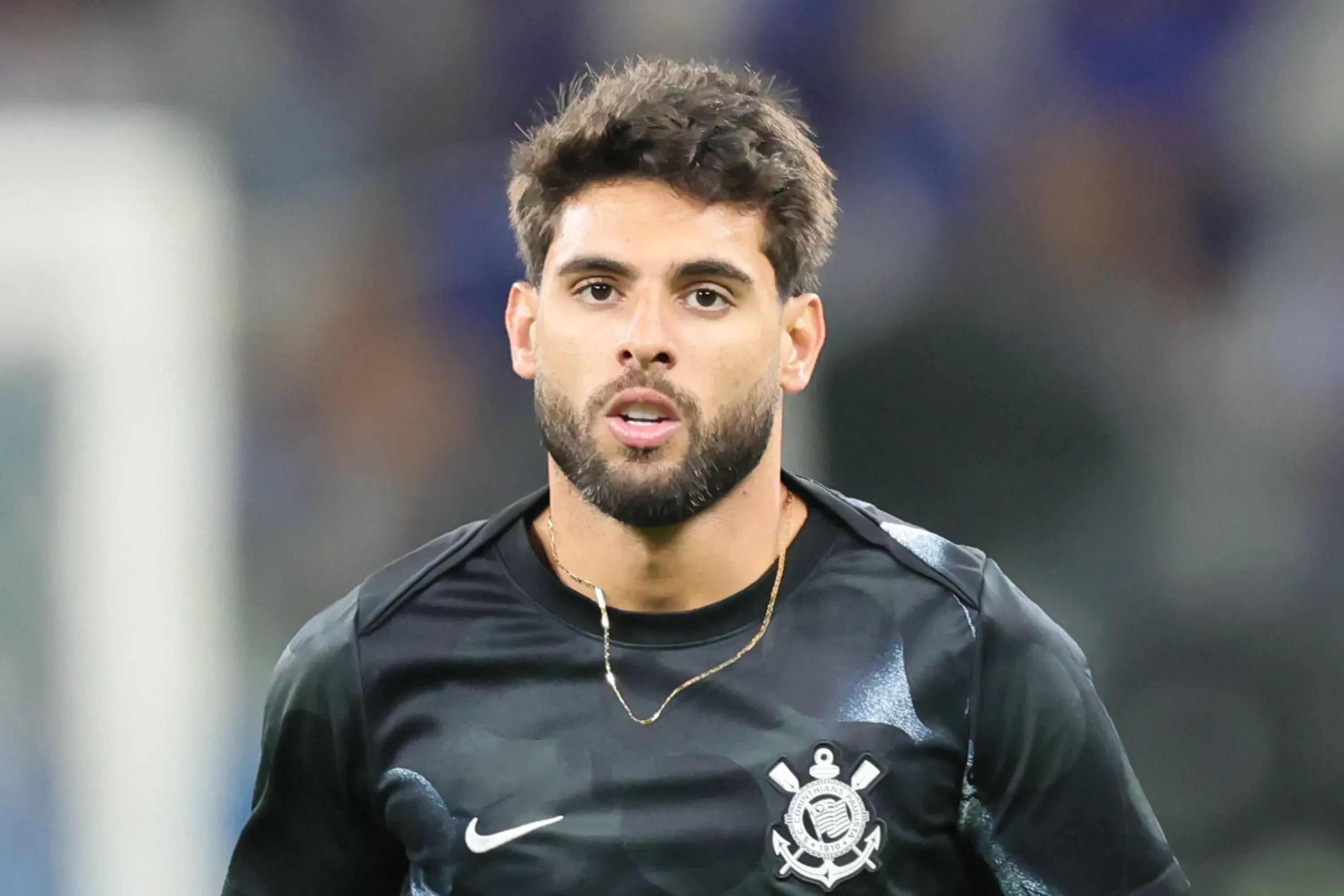 MG – BELO HORIZONTE – 23/11/2025 – BRASILEIRO A 2025, CRUZEIRO X CORINTHIANS – Yuri Alberto jogador do Corinthians durante aquecimento antes da partida contra o Cruzeiro no estadio Mineirao pelo campeonato Brasileiro A 2025. Foto: Gilson Lobo/AGIF