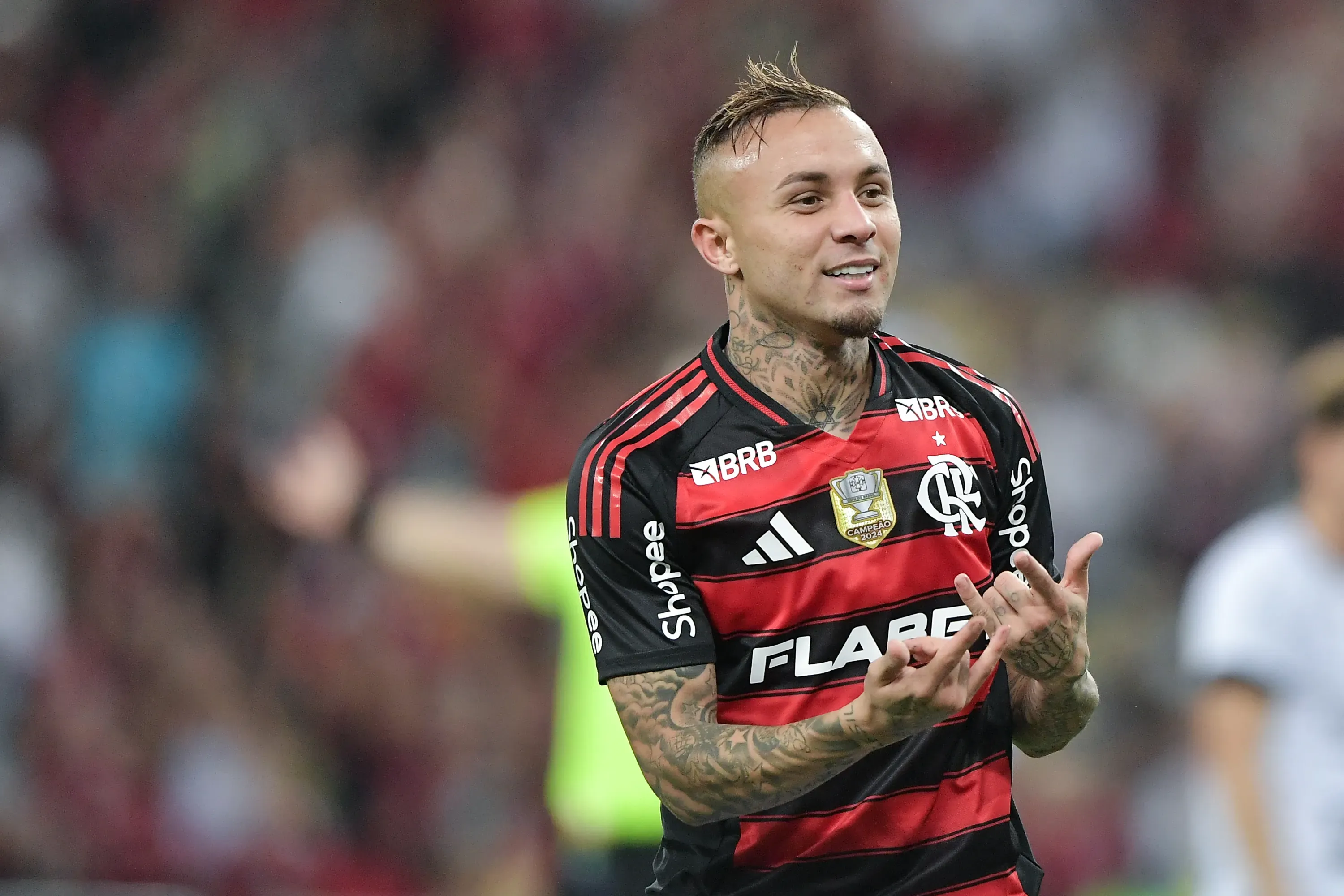 Atacante tem sondagem de vários clubes do Brasil, e agora rival Fluminense também quer Cebolinha – Foto: Thiago Ribeiro/AGIF