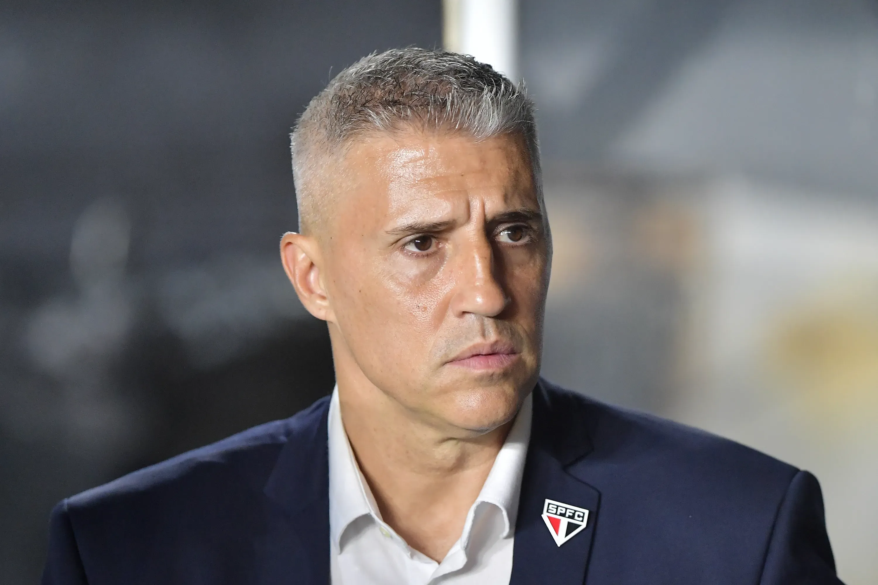 RJ – RIO DE JANEIRO – 02/11/2025 – BRASILEIRO A 2025, VASCO X SAO PAULO – Hernan Crespo tecnico do Sao Paulo durante partida contra o Vasco no estadio Sao Januario pelo campeonato Brasileiro A 2025. Foto: Thiago Ribeiro/AGIF