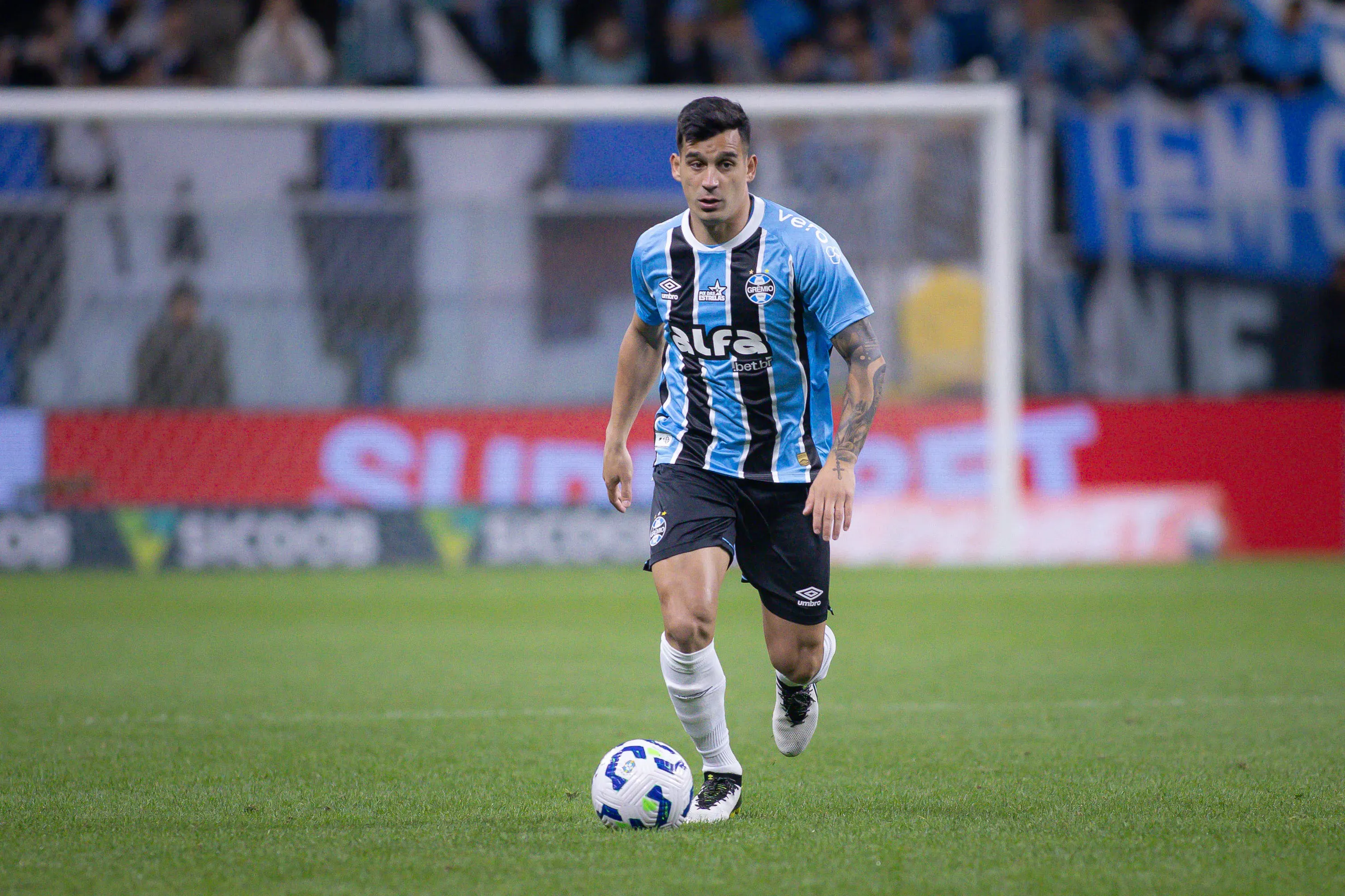 Cristaldo pode deixar o Grêmio. Foto: Maxi Franzoi/AGIF