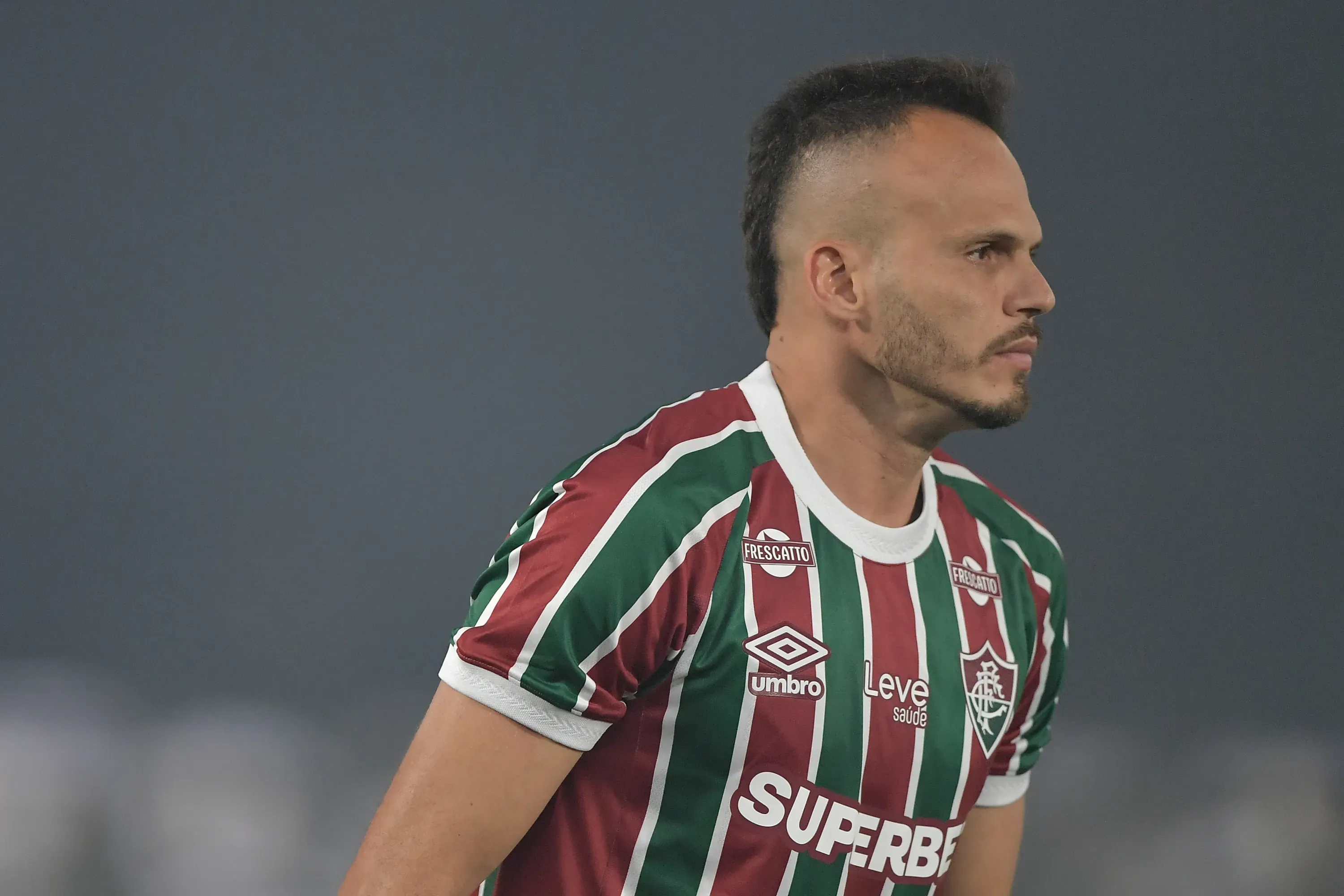 RJ – RIO DE JANEIRO – 11/12/2025 – COPA DO BRASIL 2025, VASCO X FLUMINENSE – Rene jogador do Fluminense durante partida contra o Vasco no estadio Maracana pelo campeonato Copa Do Brasil 2025. Foto: Thiago Ribeiro/AGIF