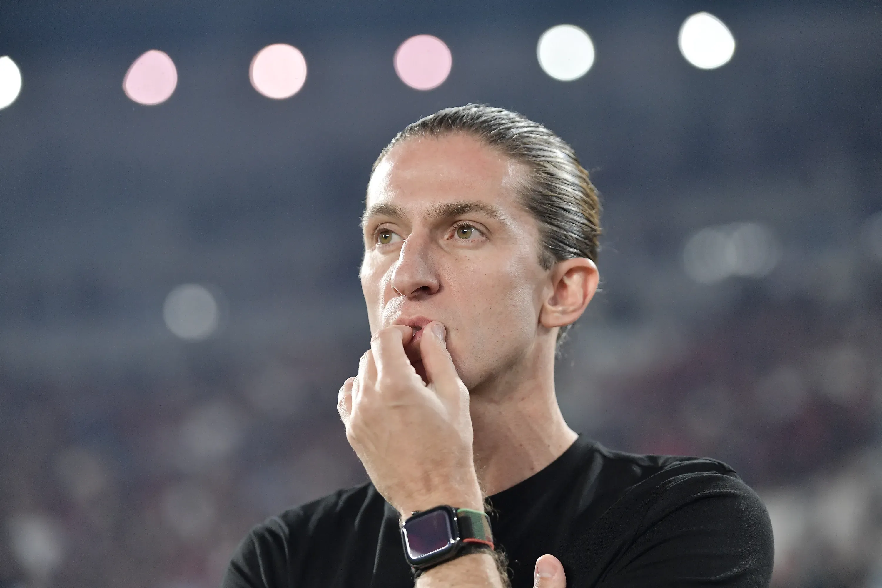 Filipe Luís e Boto seguem de olho no mercado. Foto: Thiago Ribeiro/AGIF