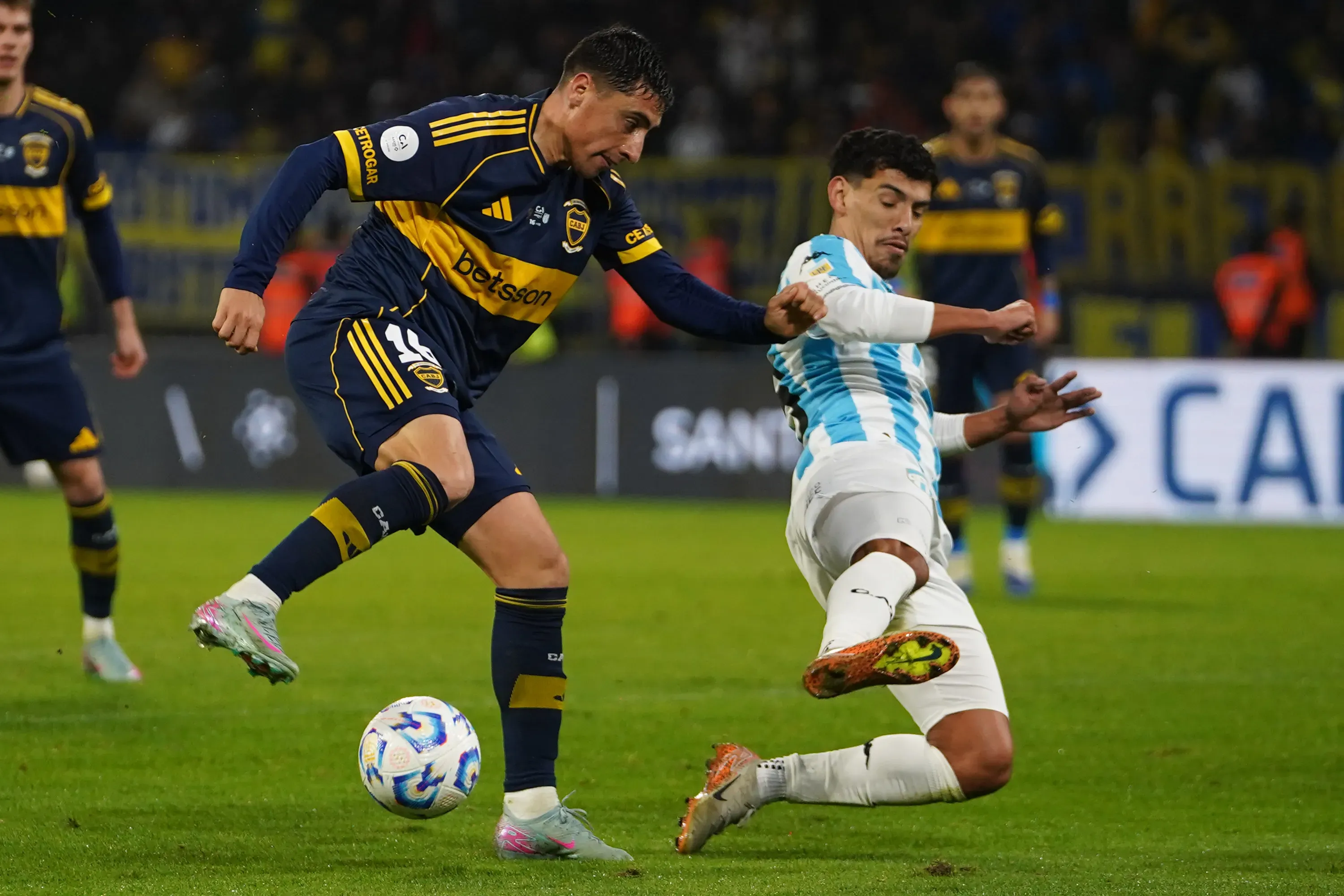 Ortiz disputó este 2025 en Atlético Tucumán. (Photo by Joaquín Camiletti/Getty Images)