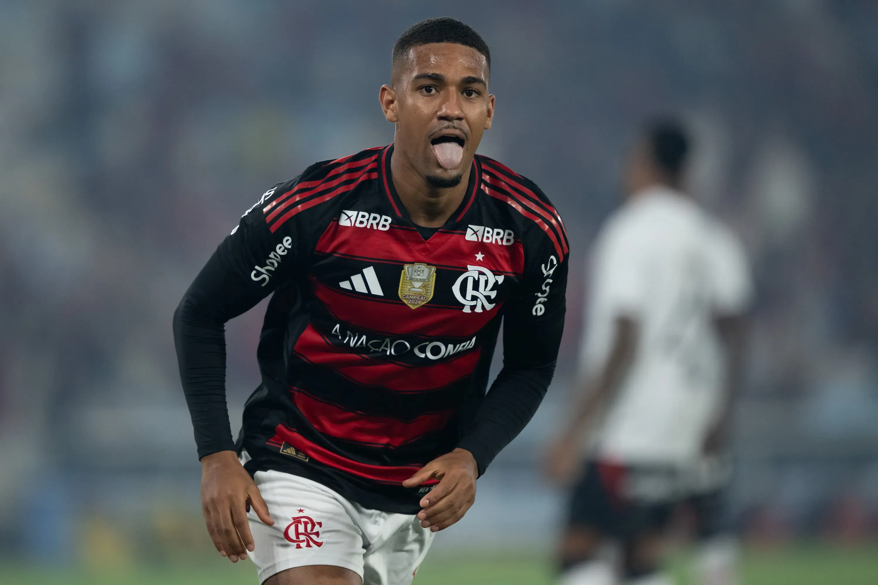 Samuel Lino pelo Flamengo. Foto: Foto: Jorge Rodrigues/AGIF