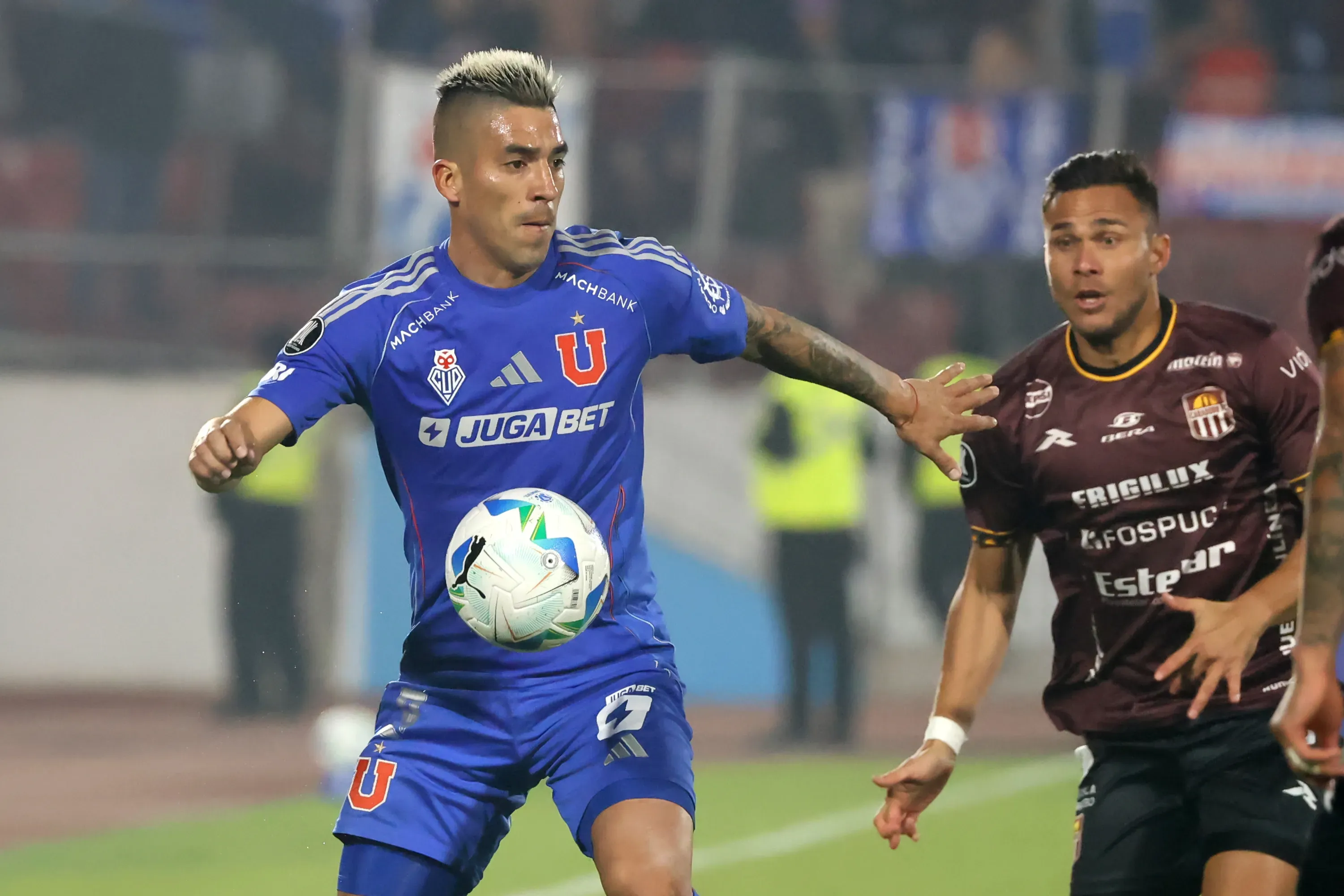 El hecho denunciado ocurrió en el partido ante Carabobo por la Copa Libertadores. Foto: Jonnathan Oyarzun/Photosport