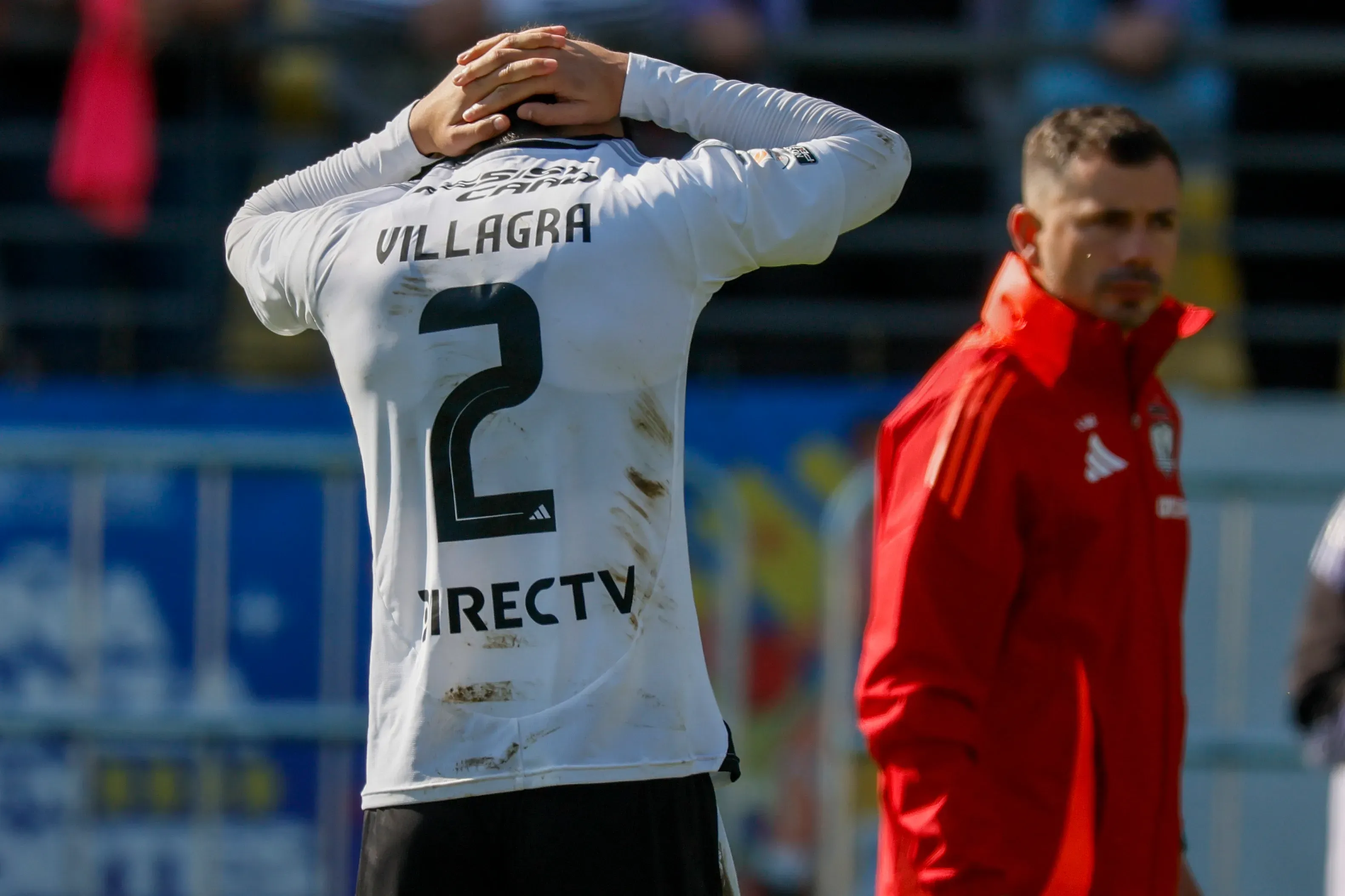 Jonathan Villagra recibió una fecha de sanción por su roja ante Unión Española | Foto: Photosport