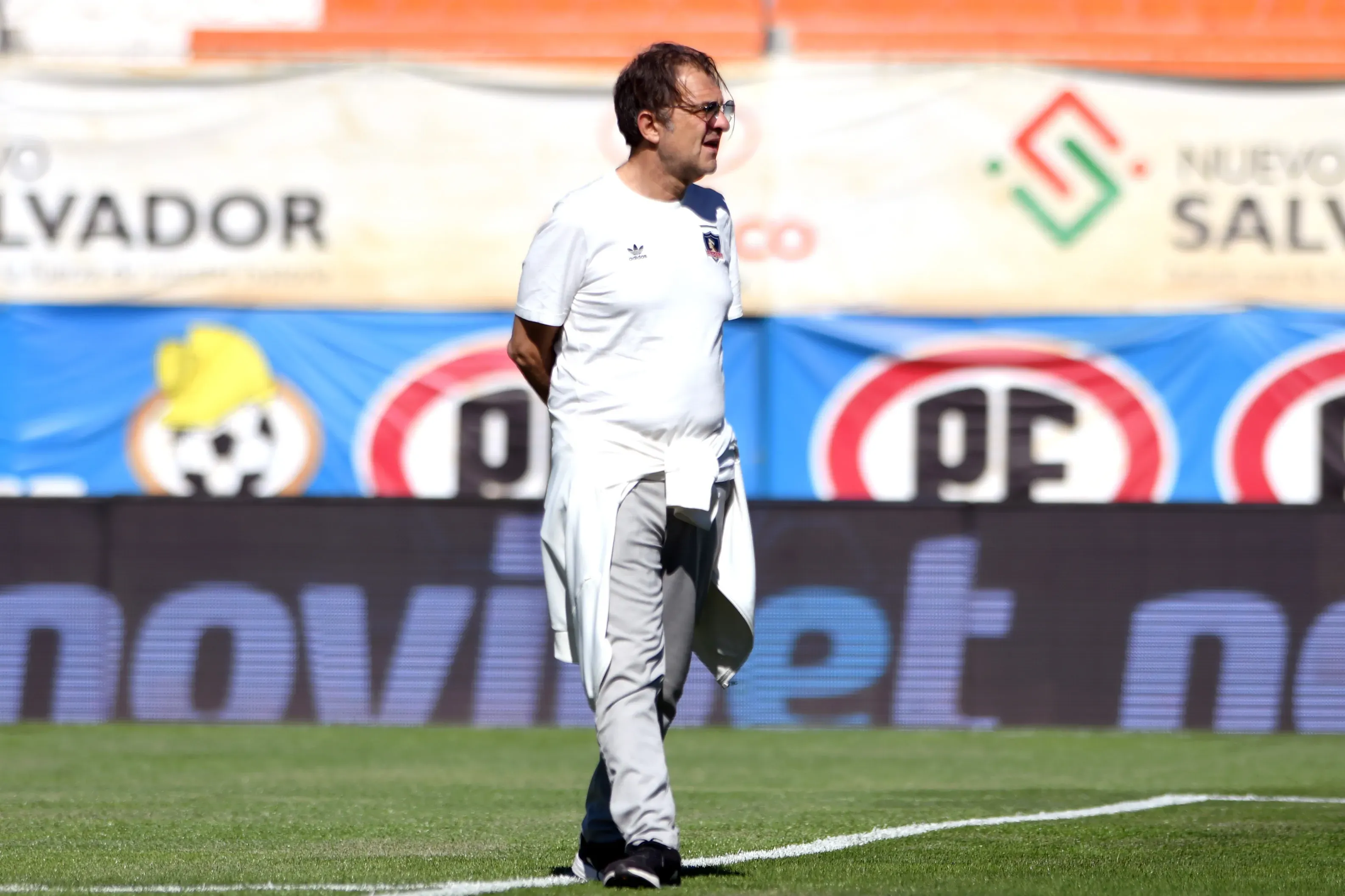 Aníbal Mosa y Blanco y Negro trabajan en la búsqueda de refuerzos para Colo Colo.Imagen: Alejandro Pizarro/Photosport