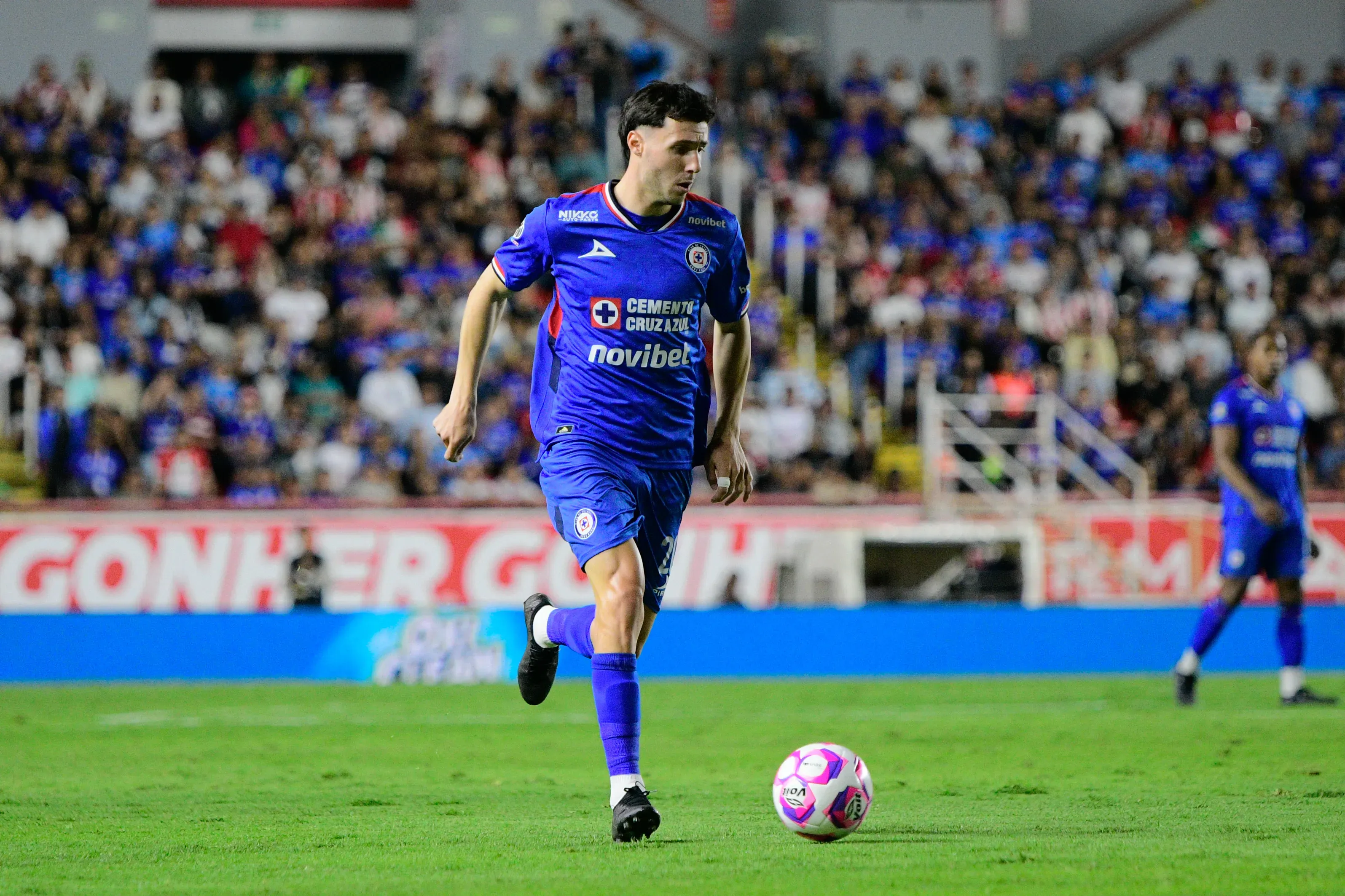 El desalentador problema que José Paradela está viviendo en Cruz Azul (Imago 7)