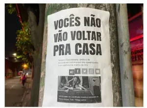 Cartazaes perto de São Januário