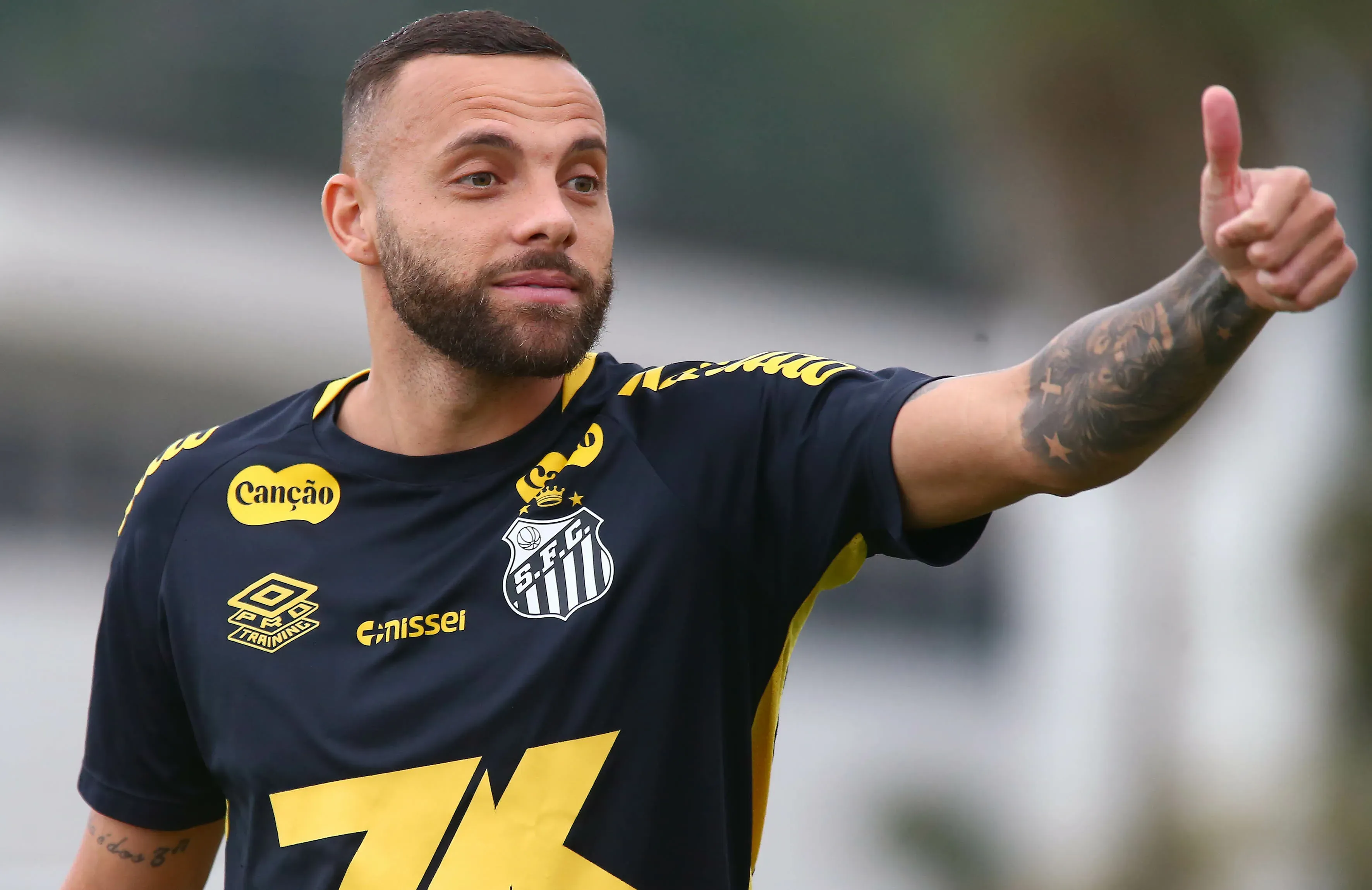 Guilherme durante treino do Santos em 2025. Foto: Mauricio De Souza/AGIF