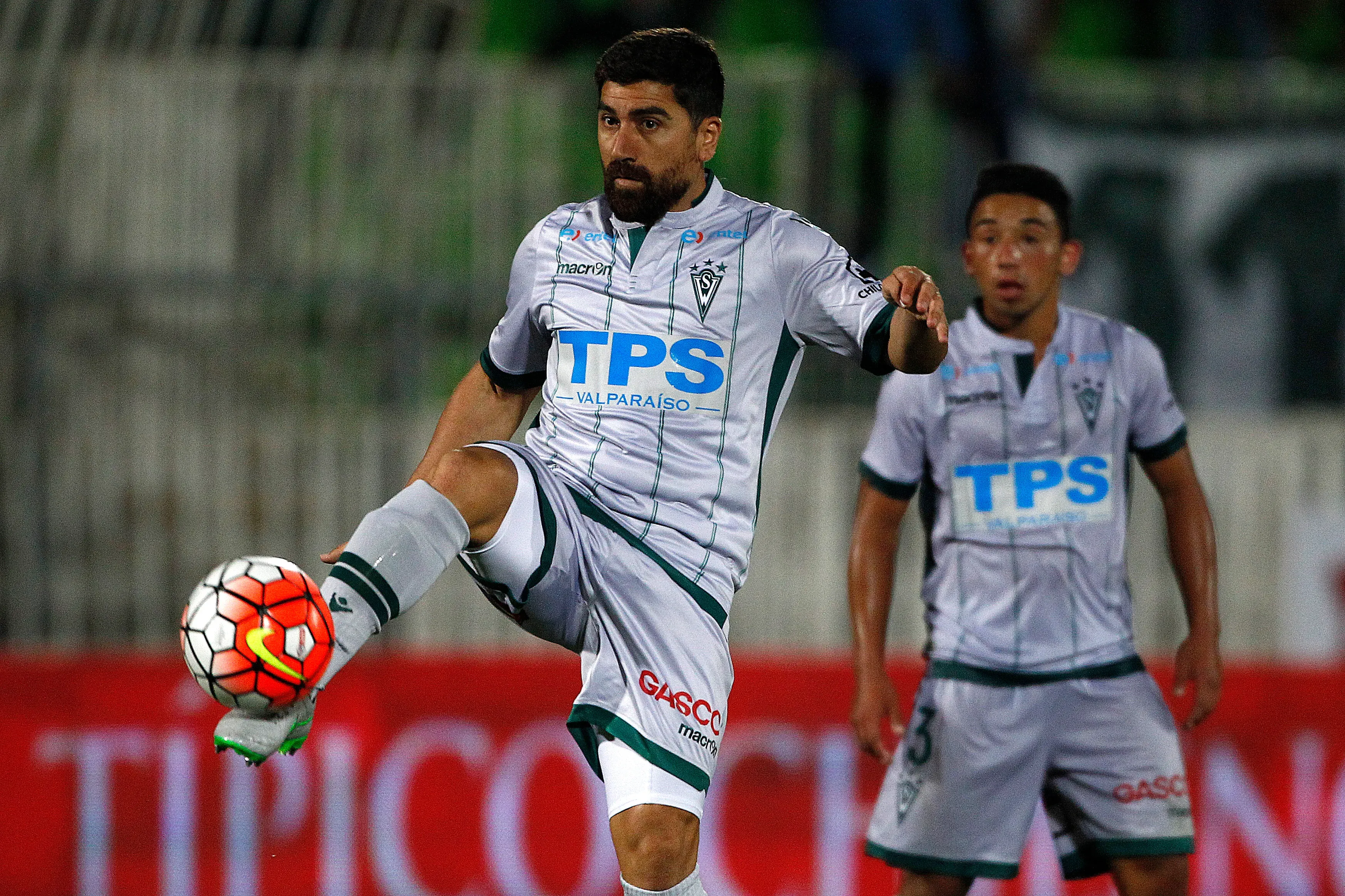 Pizarro tuvo un breve regreso por el Decano/ Photosport