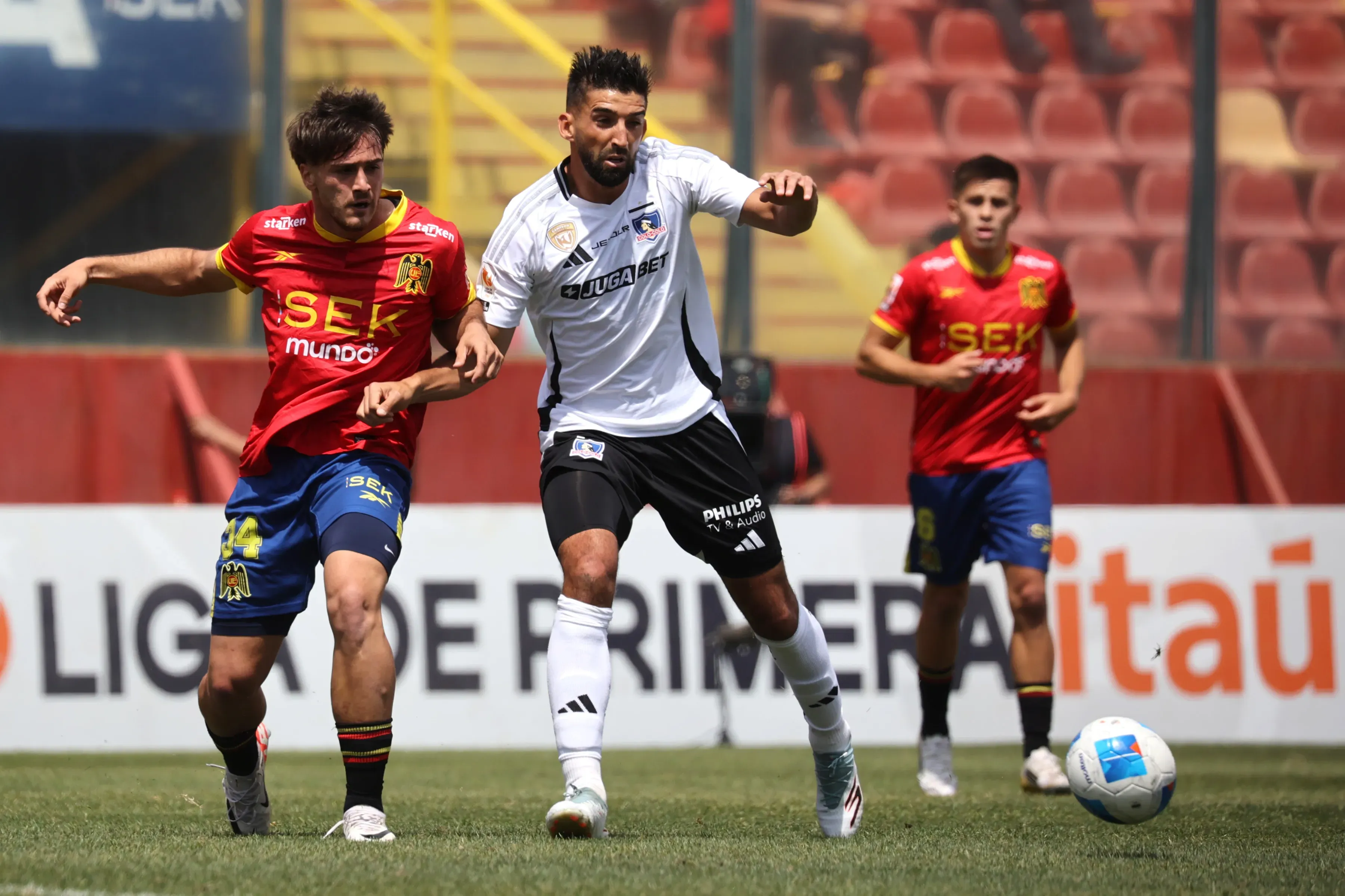 Emiliano Amor en su partido con Unión Española. (Foto: Photosport)