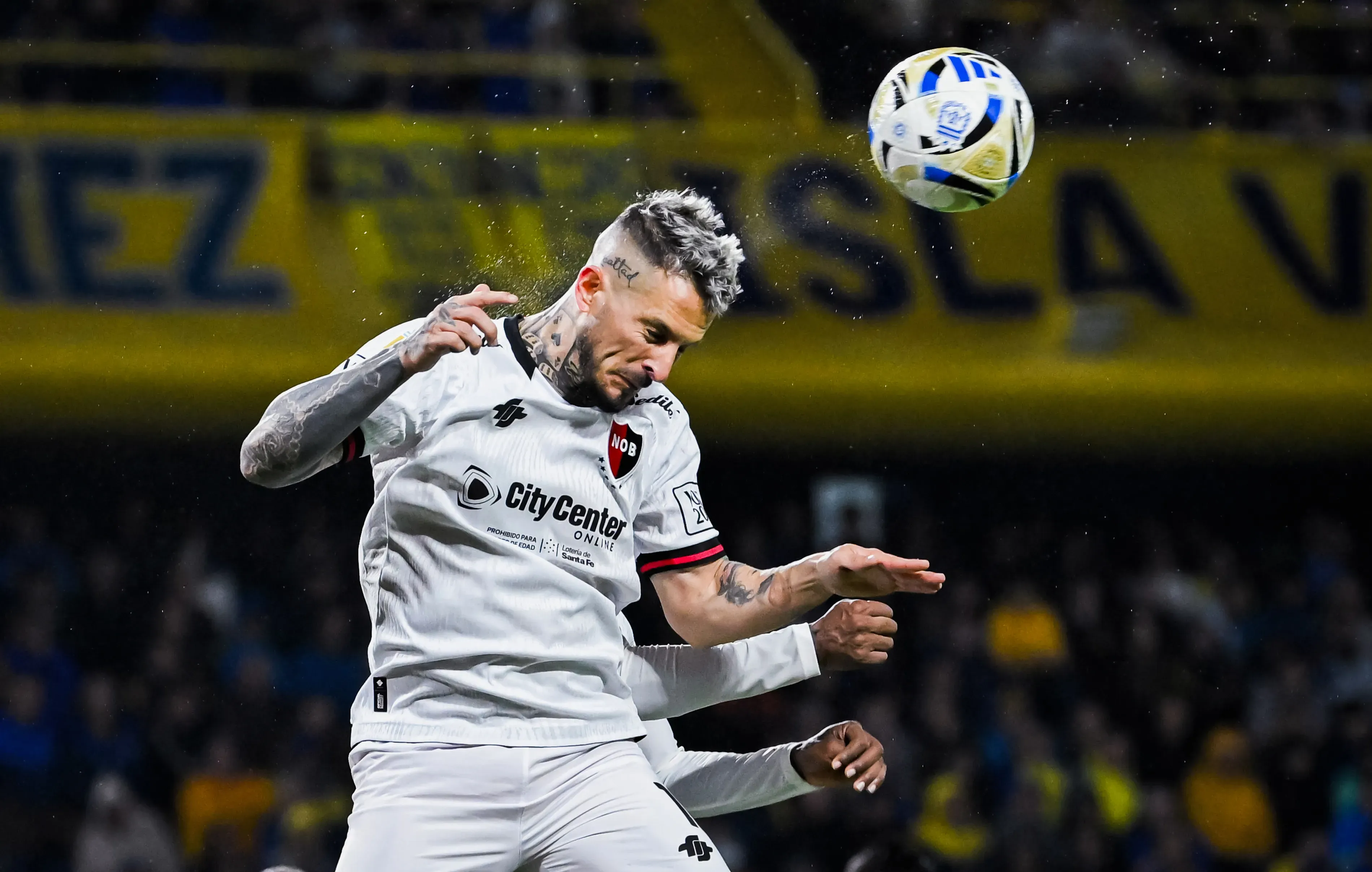 Darío Benedetto dejó Newell’s y podría recalar en Everton el 2026.  (Foto: Marcelo Endelli/Getty Images)