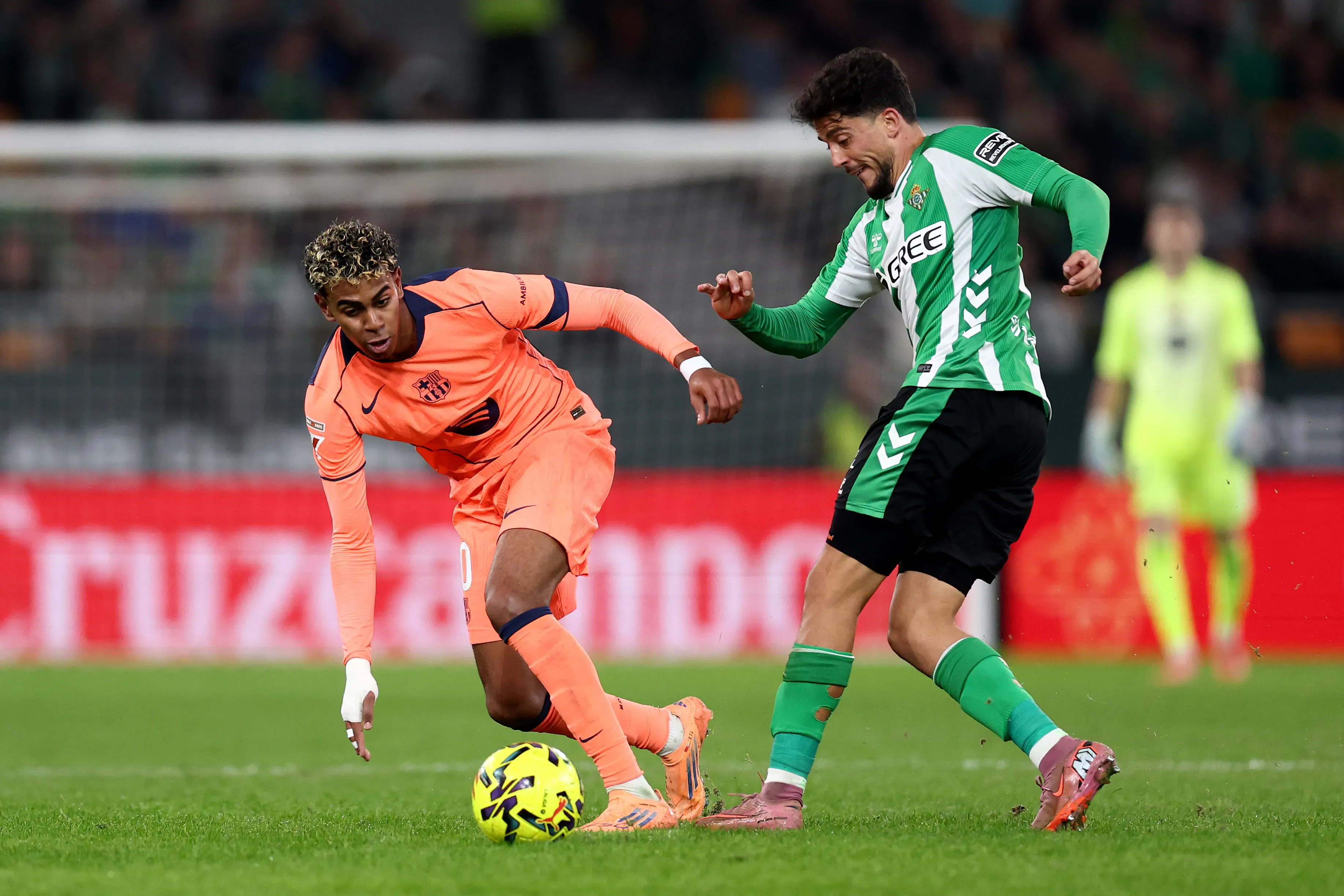 Lamine Yamal em Real Bétis x Barcelona. (Foto: Fran Santiago/Getty Images)