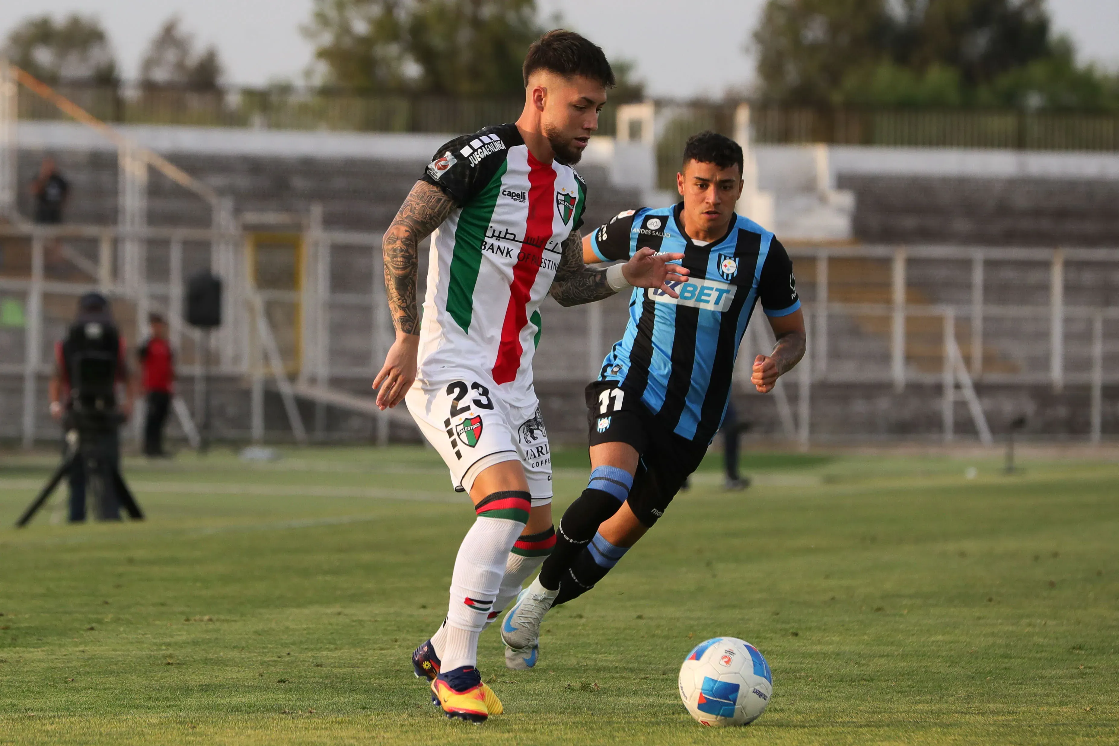 Revelan que Jason León podría salir a préstamo a los azules.  05/12/2025 Felipe Zanca/Photosport