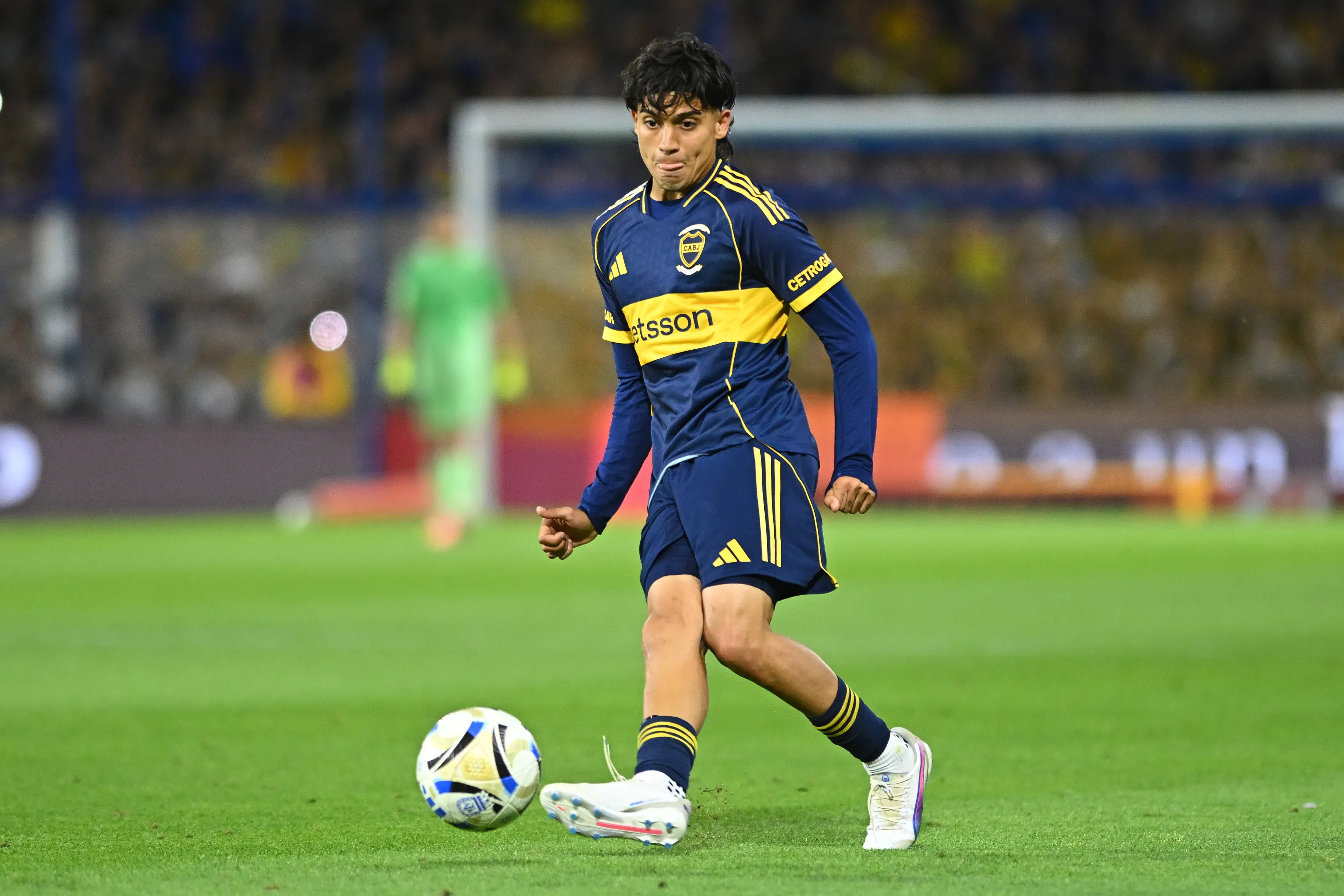 Zeballos podría irse de Boca en 2026. (Getty Images)