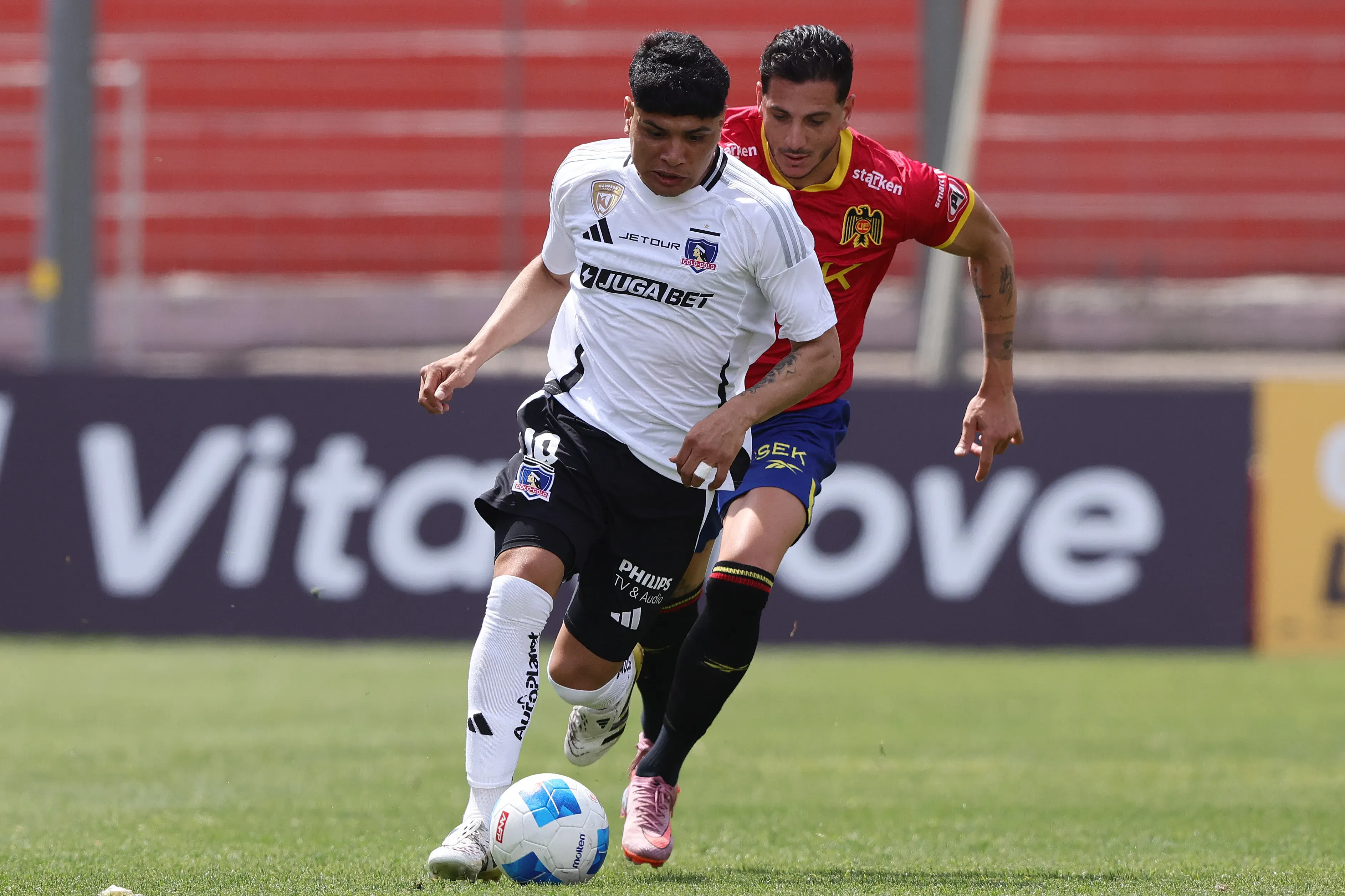 Claudio Aquino vuelve a la titularidad tras cumplir con su fecha de sanción luego de sumar su quinta tarjeta amarilla frente a Unión Española.