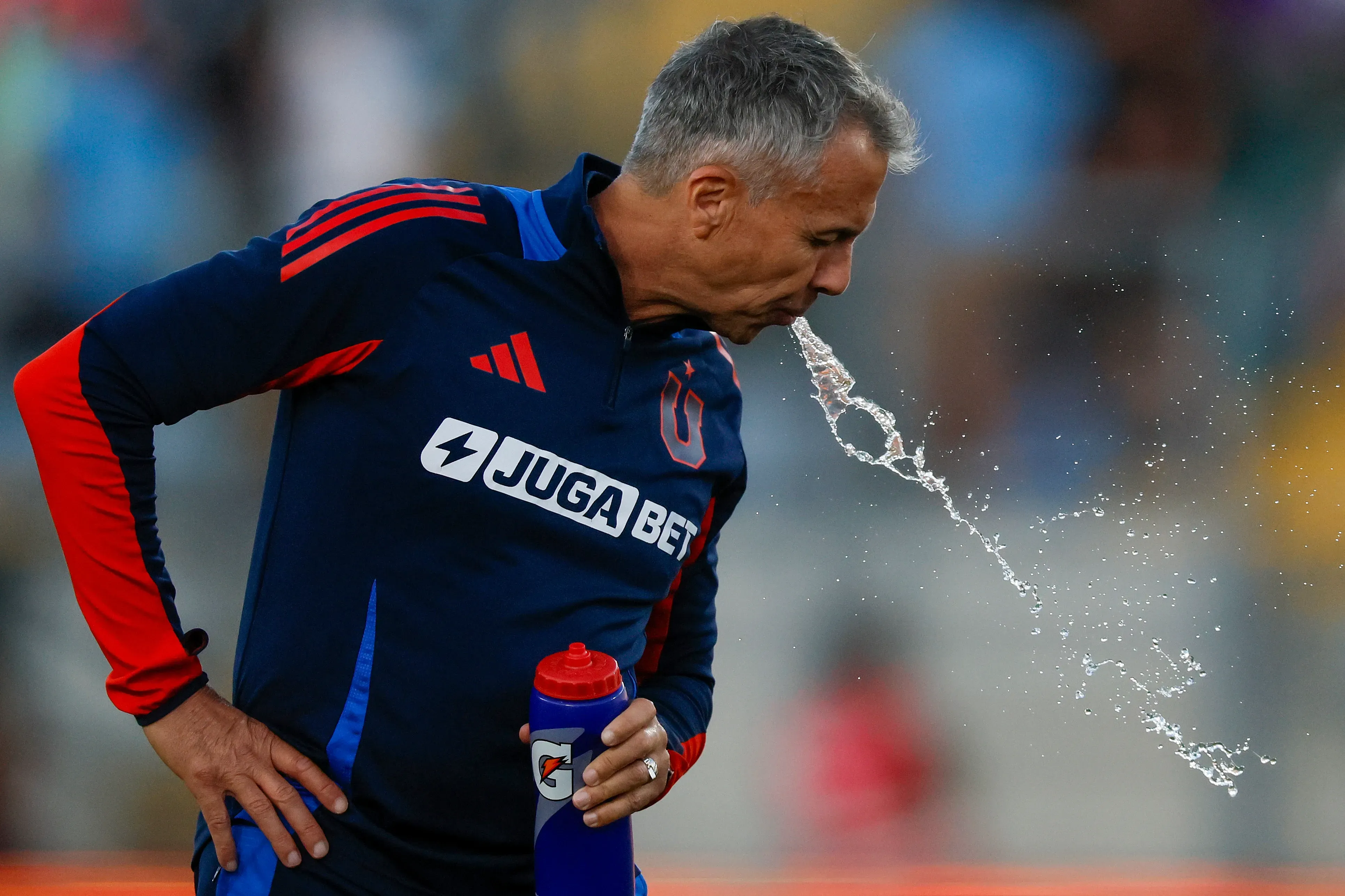 Gustavo Álvarez confirma que sus objetivos no son los mismos que la U. Foto: Andres Pina/Photosport