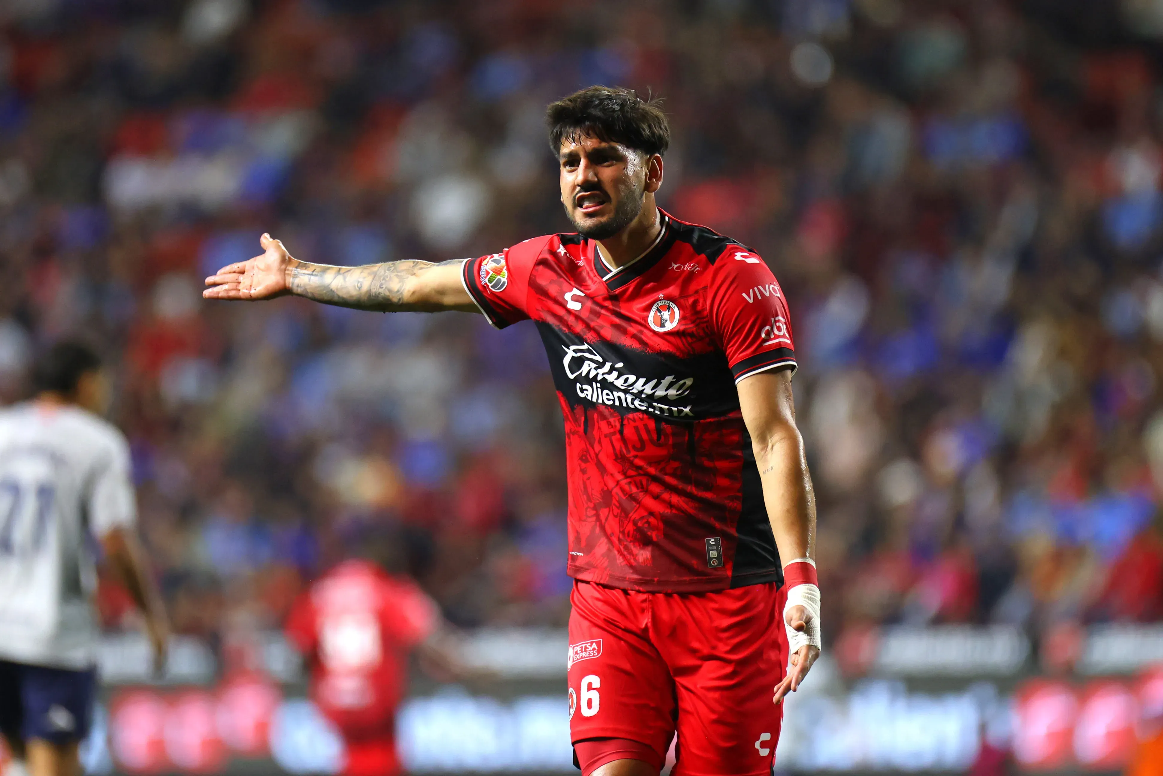 La millonada que debería pagar Cruz Azul para fichar a Jesús Gómez (Imago 7)