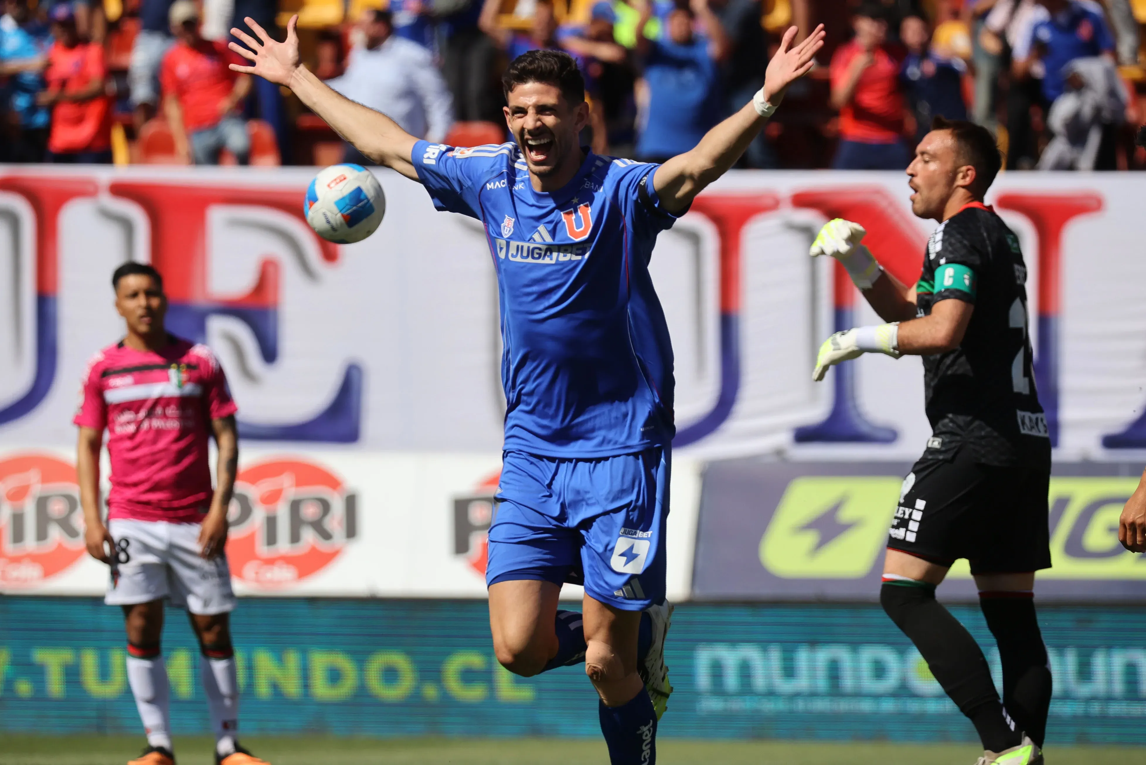 Lucas Di Yorio partió al Santos Laguna tras dejar U de Chile. Foto: Dragomir Yankovic/Photosport