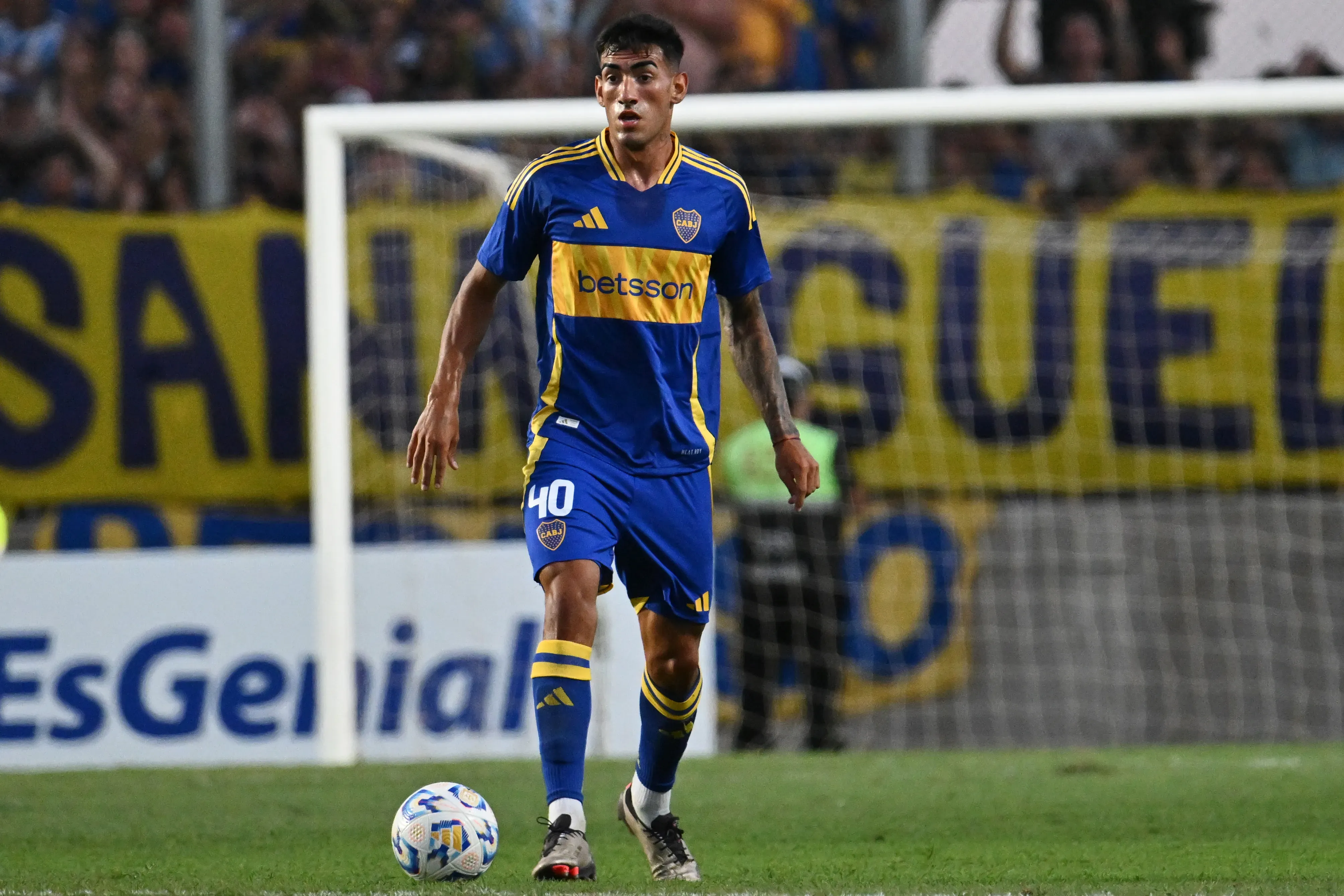 Lautaro Di Lollo pelo Boca Juniors. (Foto: Luciano Bisbal/Getty Images)