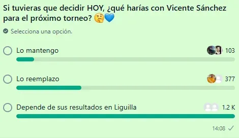 Encuesta sobre Vicente Sánchez en el WhatsApp de Vamos Azul.