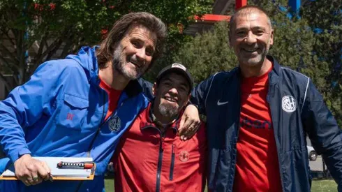 Julio junto a Insua y García. Foto: San Lorenzo