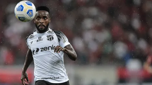 Thiago Ribeiro/AGIF - Mendoza, jogador do Ceará