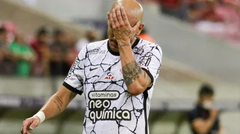 Rafael Vieira/AGIF - Fábio Santos, lateral-esquerdo do Corinthians