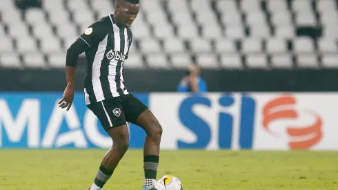 Foto: (Vítor Silva/Botafogo) – Patrick de Paula sentiu o músculo posterior da coxa direita durante a decisão entre Botafogo e América-MG, pela Copa do Brasil
